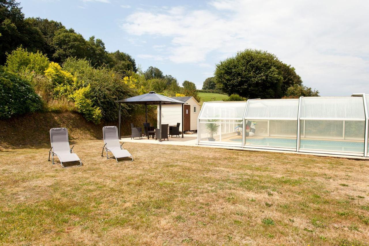 Stone Cottage With Modern Cosy Interior Near To Josselin Perfect Retreat For Writers Or Star Gazers Guégon Buitenkant foto